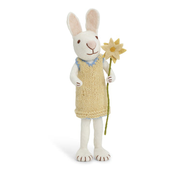 Gry & Sif Großes Osterhasen-Mädchen weiß mit Kleid und Blume